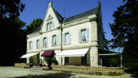 Manoir de Bellerive, Le Buisson de Cadouin