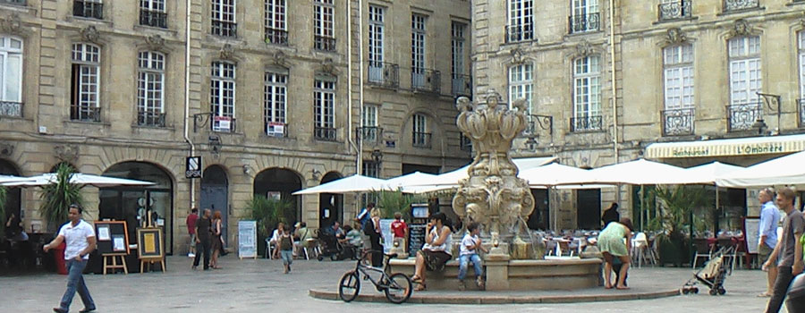 La Place du Parlement à Bordeaux